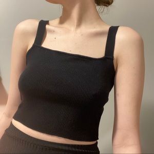 🌸SOLD🌸Black Crop Top